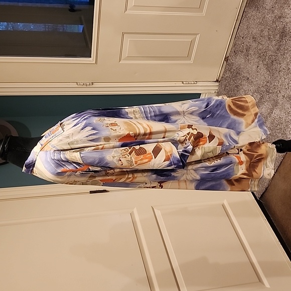 Tommy Bahama Short Sleeved 100% Silk Camp Shirt Abstract Print The Band - Picture 6 of 11